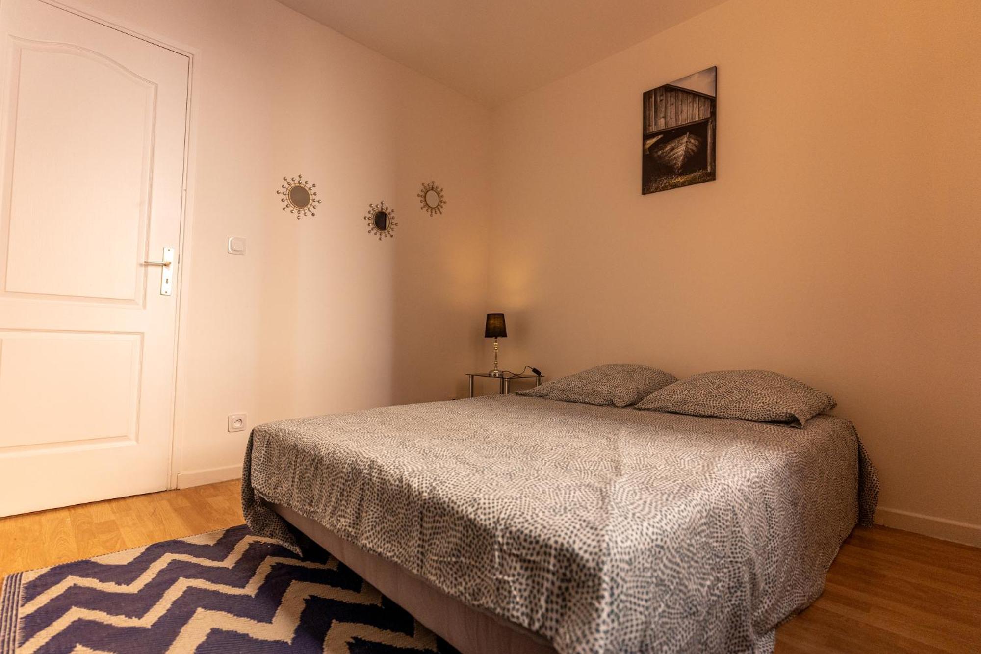 Appartement Tout Equipe Pour 6 Personnes A 15Min Des Plages Béziers Exteriér fotografie